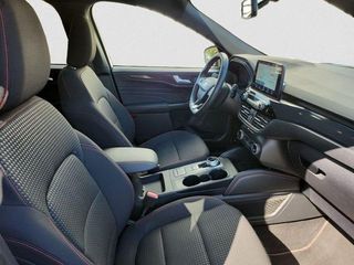 Ford Kuga 2.5 Duratec FHEV 190cv 4x4 Auto ST-Line