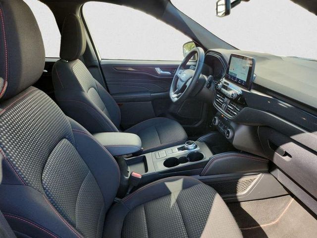 Ford Kuga 2.5 Duratec FHEV 190cv 4x4 Auto ST-Line