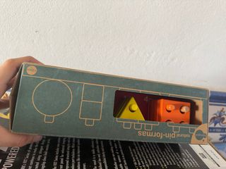 Juego de formas de madera para niños