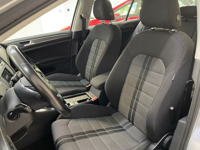 Volkswagen Golf 2.0 TDI 150cv SPORT