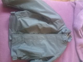 Chaqueta de moto Dainese.

