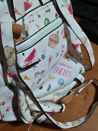 Mochila juvenil estampada