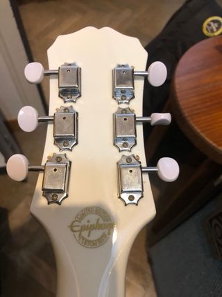 EPIPHONE LES PAUL - Mejorada, Componentes Premium