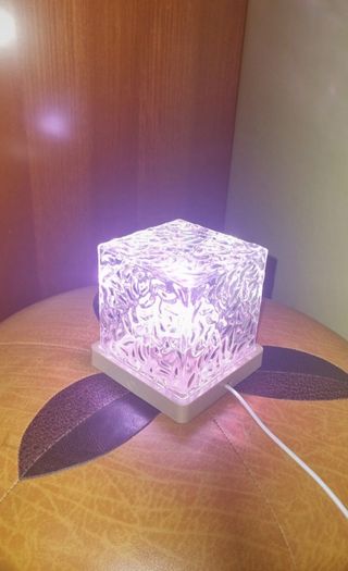 Lampada cubica design effetto ghiaccio