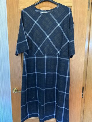 Vestido de cuadros negro y blanco