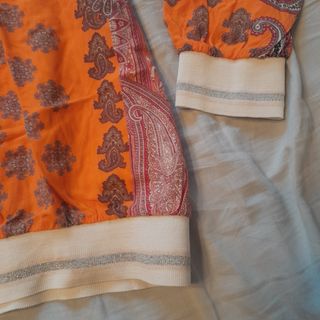 Blusa de la marca Algo Bonito Multicolor Naranja.