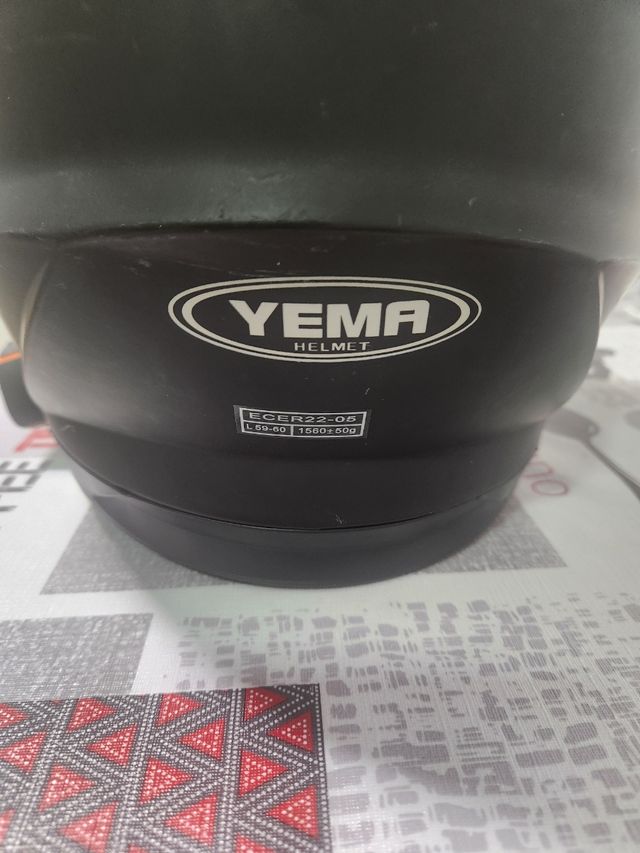 Casco Integral Yema Negro talla l