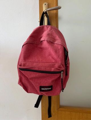 Mochila escolar rojo tejano EASTPAK
