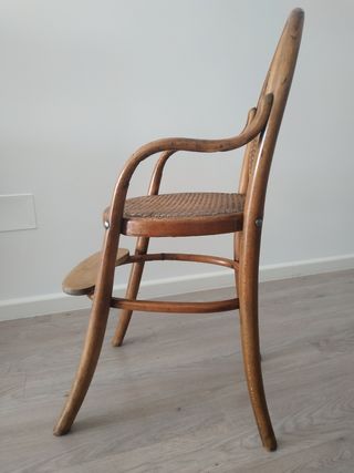 Trona Thonet madera y rejilla