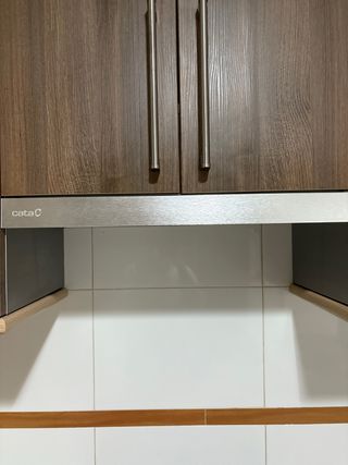 campana extractora Cata
