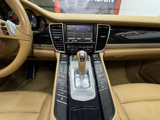 Porsche Panamera 2015
