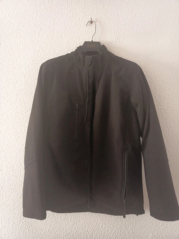 Giacca da trekking nera