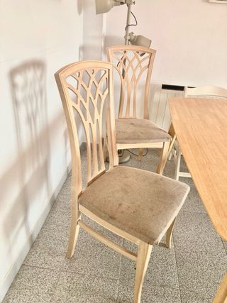 2 sillas madera maciza diseño único