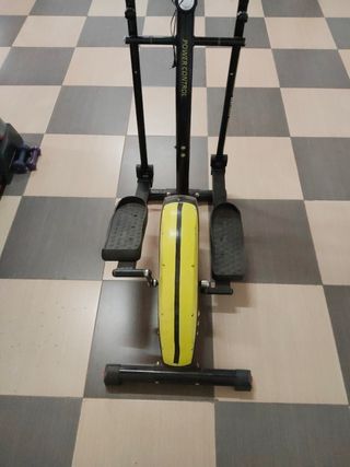 Máquina Elíptica Negra y Amarilla