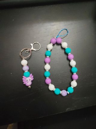 Llavero y pulsera móvil con abalorios
