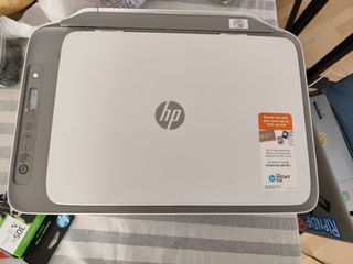 Impresora Hp (error E0) con 4 cartuchos 