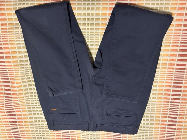 Pantalón chino Zara azul