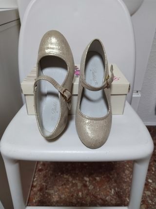 Zapatos dorados Bubble Kids niña número 31