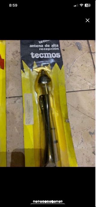 Antena Coche Clásico NER-TOP / TECMOS 12€ cada una