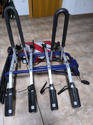 Soporte de coche para 4 bicicletas
