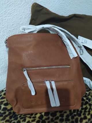 Mochila Desigual Marrón
