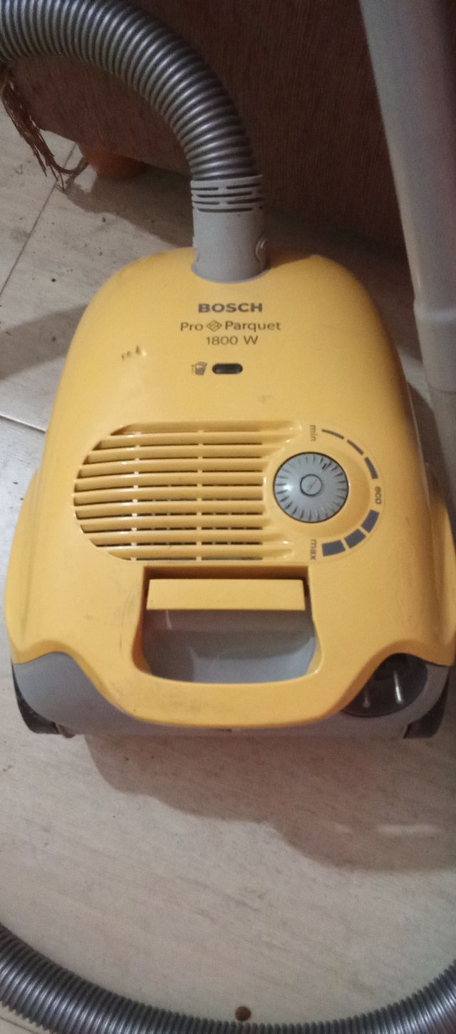 Aspirador Bosch Pro Parquet 1800W