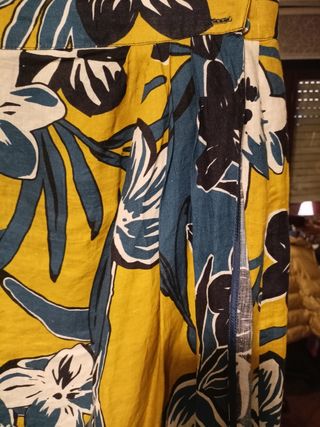 Falda estampada floral