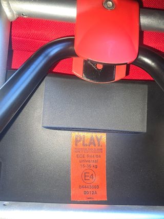 Silla de niño coche Playxtrem roja