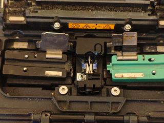 Fujikura 12S – display con 2 linee, ok