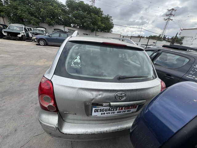 C935 DESPIECE COMPLETO TOYOTA AVENSIS T25 2.0 DIES