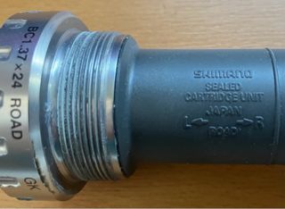 eje de pedalier SHIMANO Japan