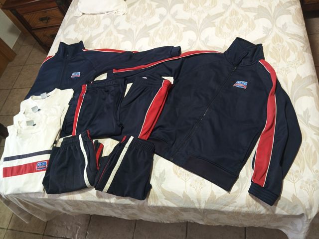 Lote uniformes Sagrados Corazones