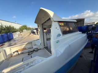 Barco accidentado con documentación