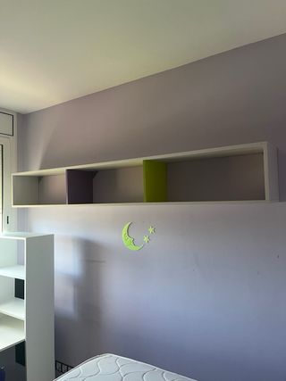 Armario infantil con puertas de colores