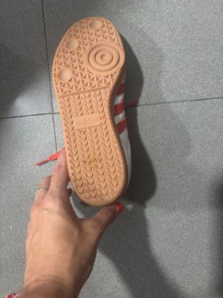 Adidas Samba Blancas y Rojas
