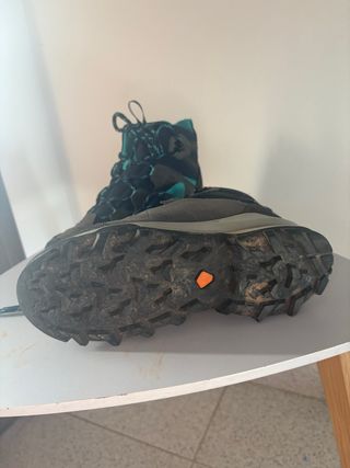 Botas de montaña