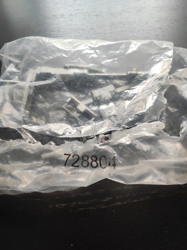 Meccanismo per finestre di marca ROTO