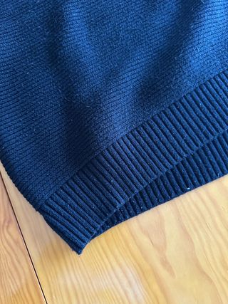 Jersey de punto negro de Zara 