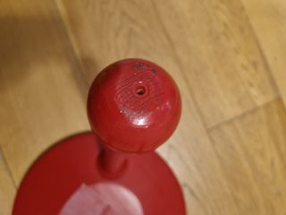 Taburete INGVAR KAMPRAD pino rojo