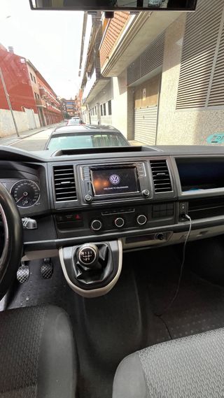 Volkswagen Caravelle 2017 T6