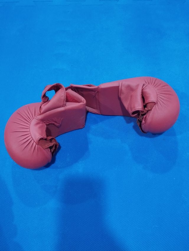 Guantillas y espinilleras Kamikaze