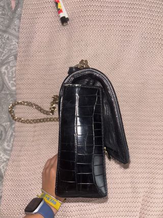 Bolso Victoria's Secret Negro Cadena Dorada