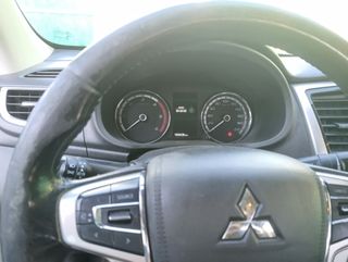 MITSUBISHI PICK UP L200 DC 220 DID MPro Auto 4x4