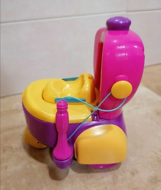 Orinal Potty Car The Bellies de Famosa