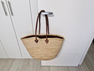 Bolso capazo verano maxi asas cuero corazón rosa