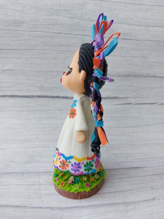 Muñeca artesanal mexicana Lele