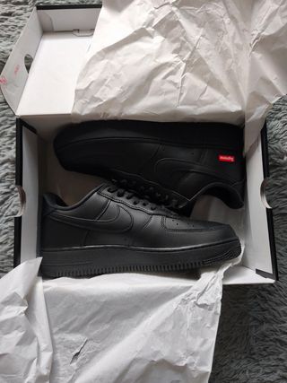 Nike Air Force 1 Low Supreme Talla 40