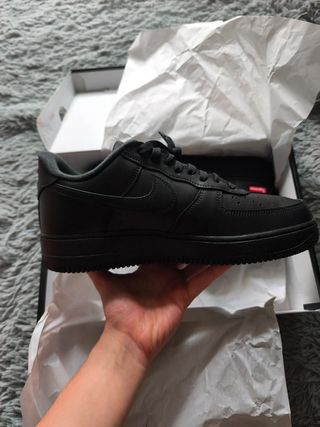 Nike Air Force 1 Low Supreme Talla 40