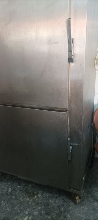 Nevera de tienda