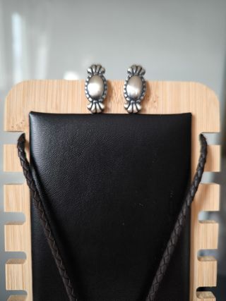 Colgante y pendientes Viceroy Cuero y Plata